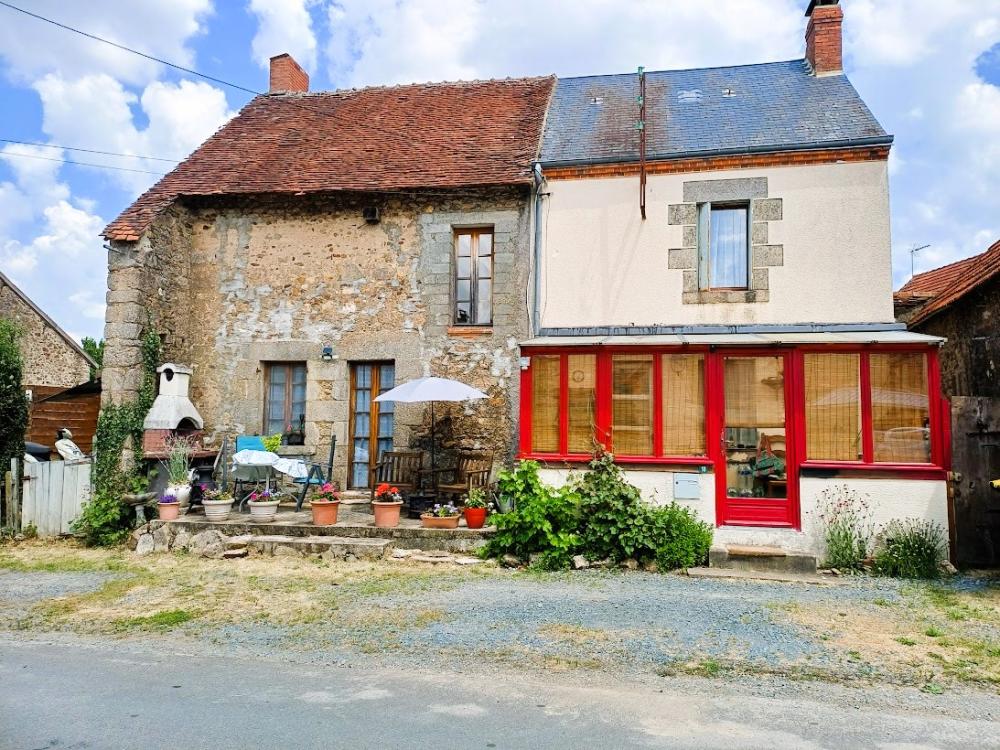 maison indépendant à vendre Bonnat, Creuse ( Nouvelle-Aquitaine) photo 1