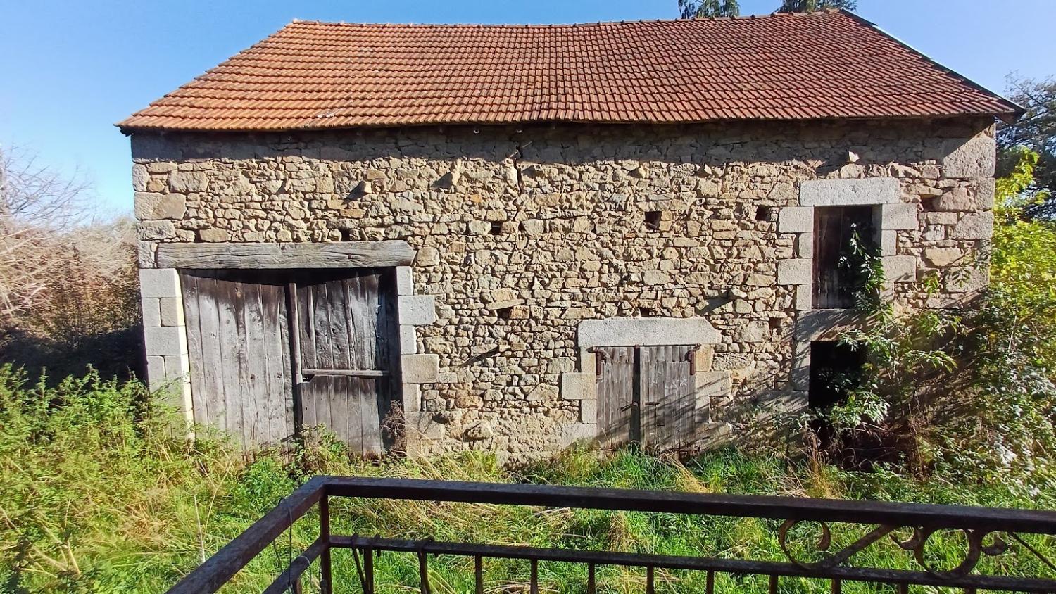 maison indépendant à vendre Saint-Chabrais, Creuse ( Nouvelle-Aquitaine) photo 2