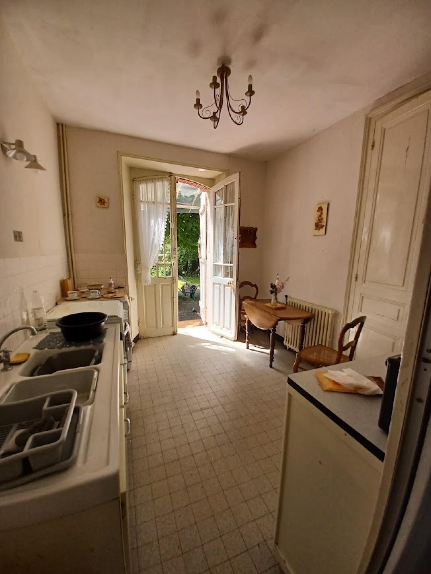 maison indépendant à vendre Cuzion, Indre ( Centre-Val de Loire) photo 11
