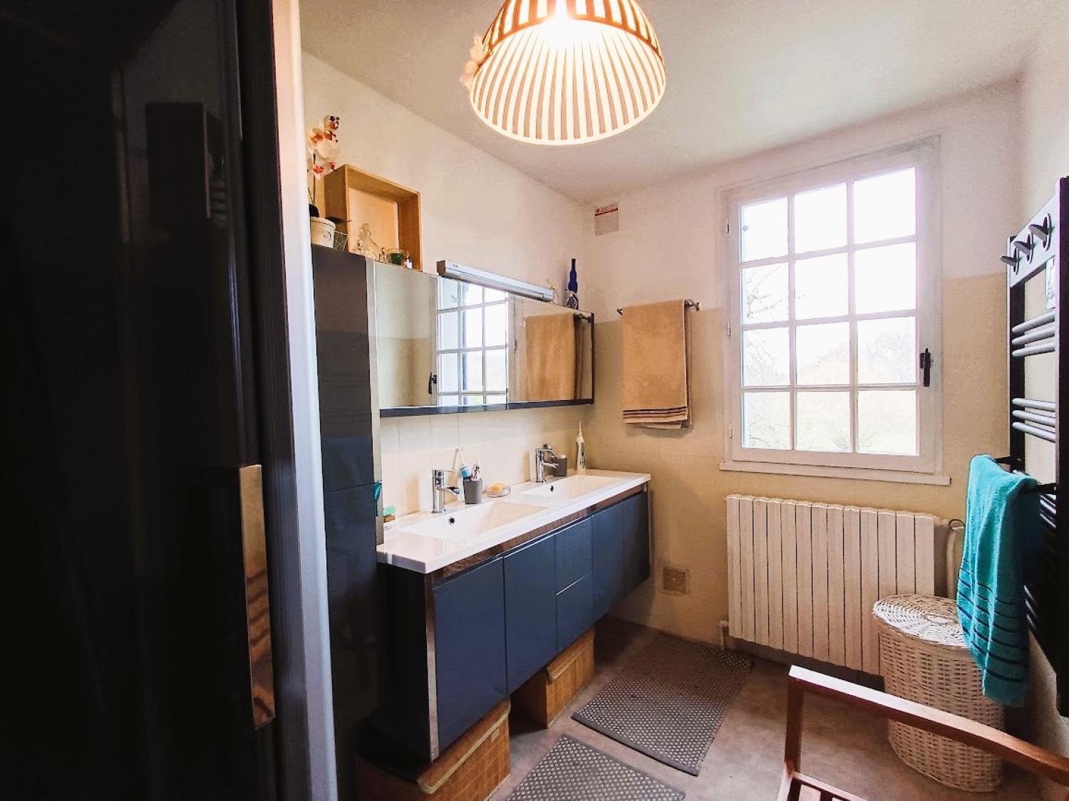 maison indépendant à vendre La Souterraine, Creuse ( Nouvelle-Aquitaine) photo 13
