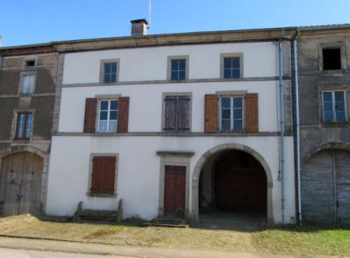 Gruey-lès-Surance Vosges ferme de village photo 5178318