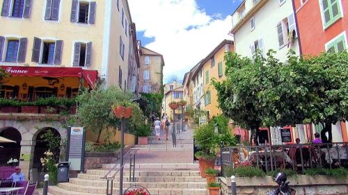 Fayence Var restaurant photo 5965379