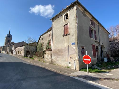 Melay Haute-Marne ferme de village foto