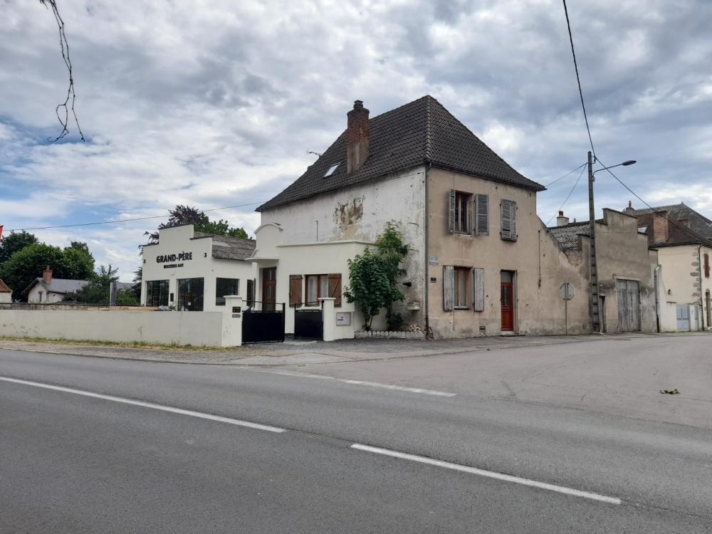 à vendre restaurant Saint-Gérand-le-Puy Auvergne 1