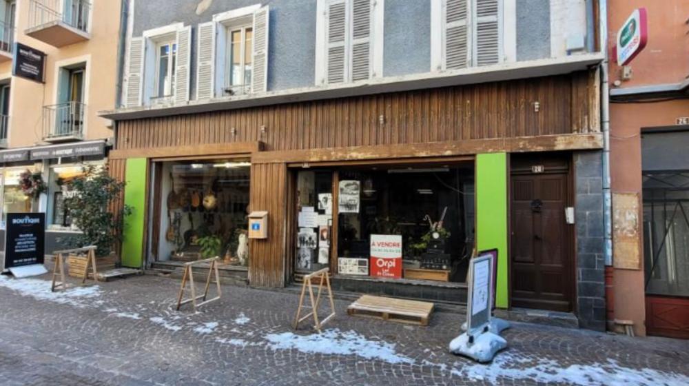  à vendre commerce Embrun Hautes-Alpes 2