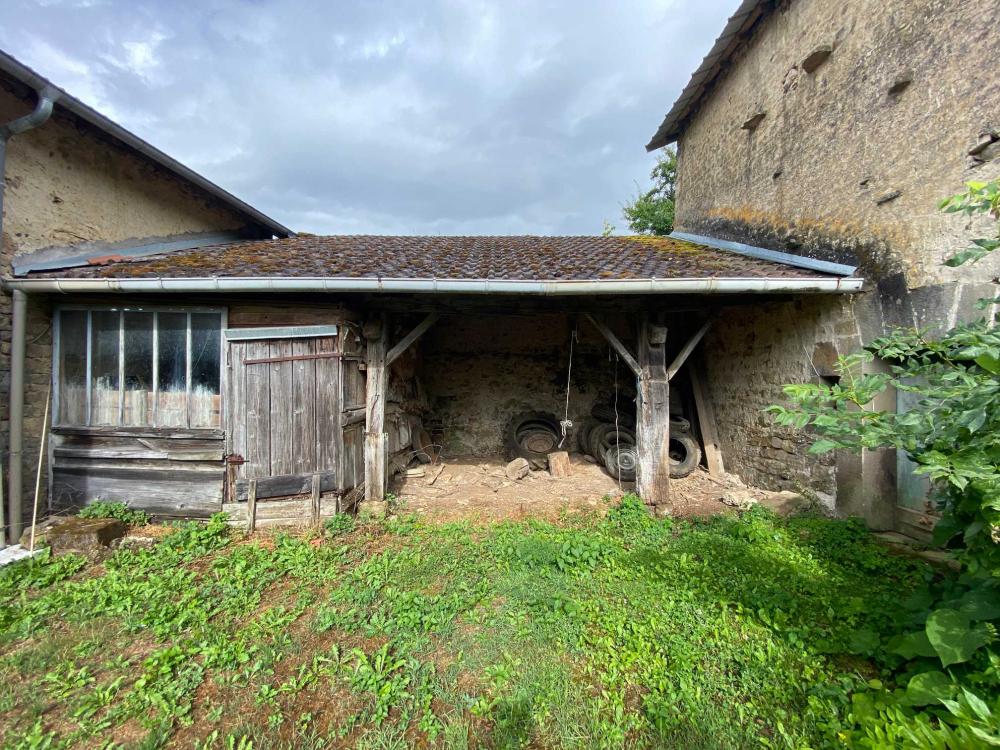  à vendre ferme de village Ainvelle Haute-Saône 25