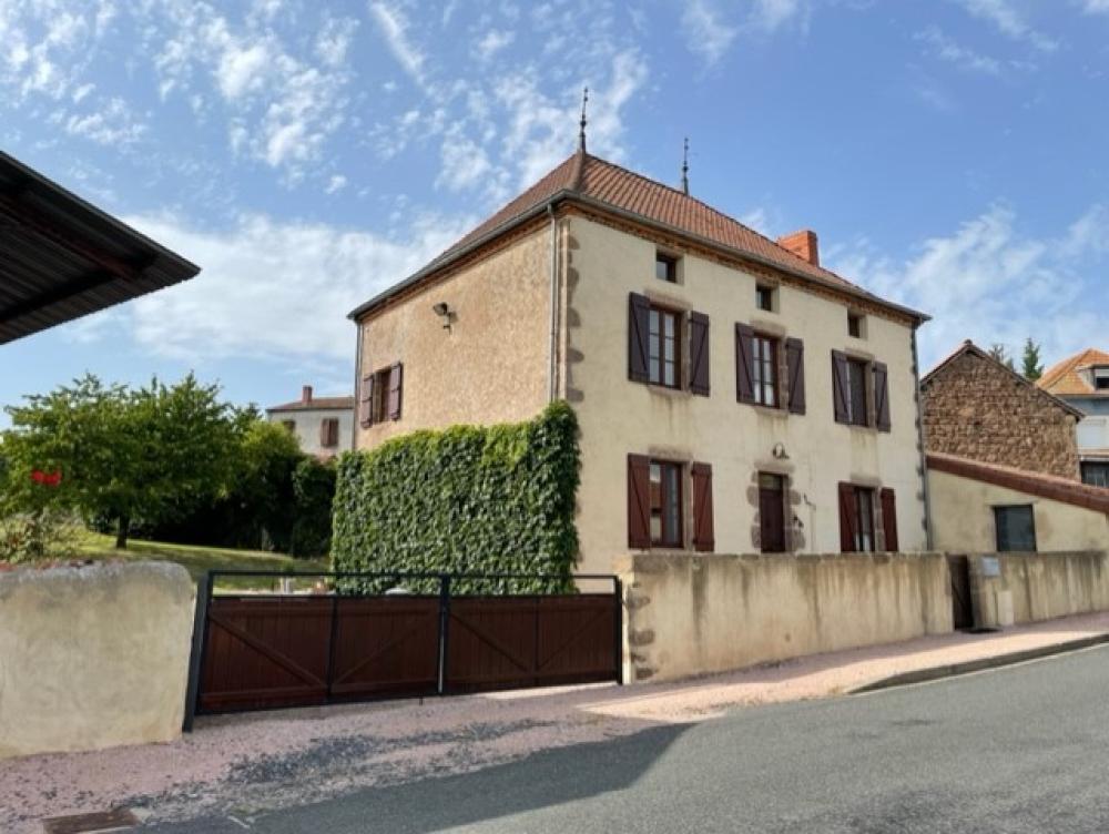 à vendre maison Lenax Auvergne 1