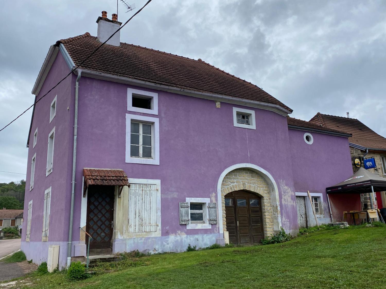 Jussey Haute-Saône ferme de village foto 6808849