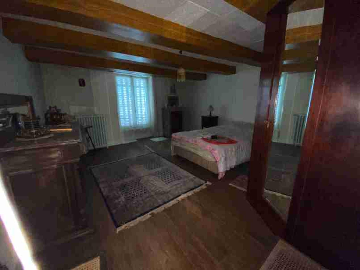  à vendre maison de village Bourbonne-les-Bains Haute-Marne 13