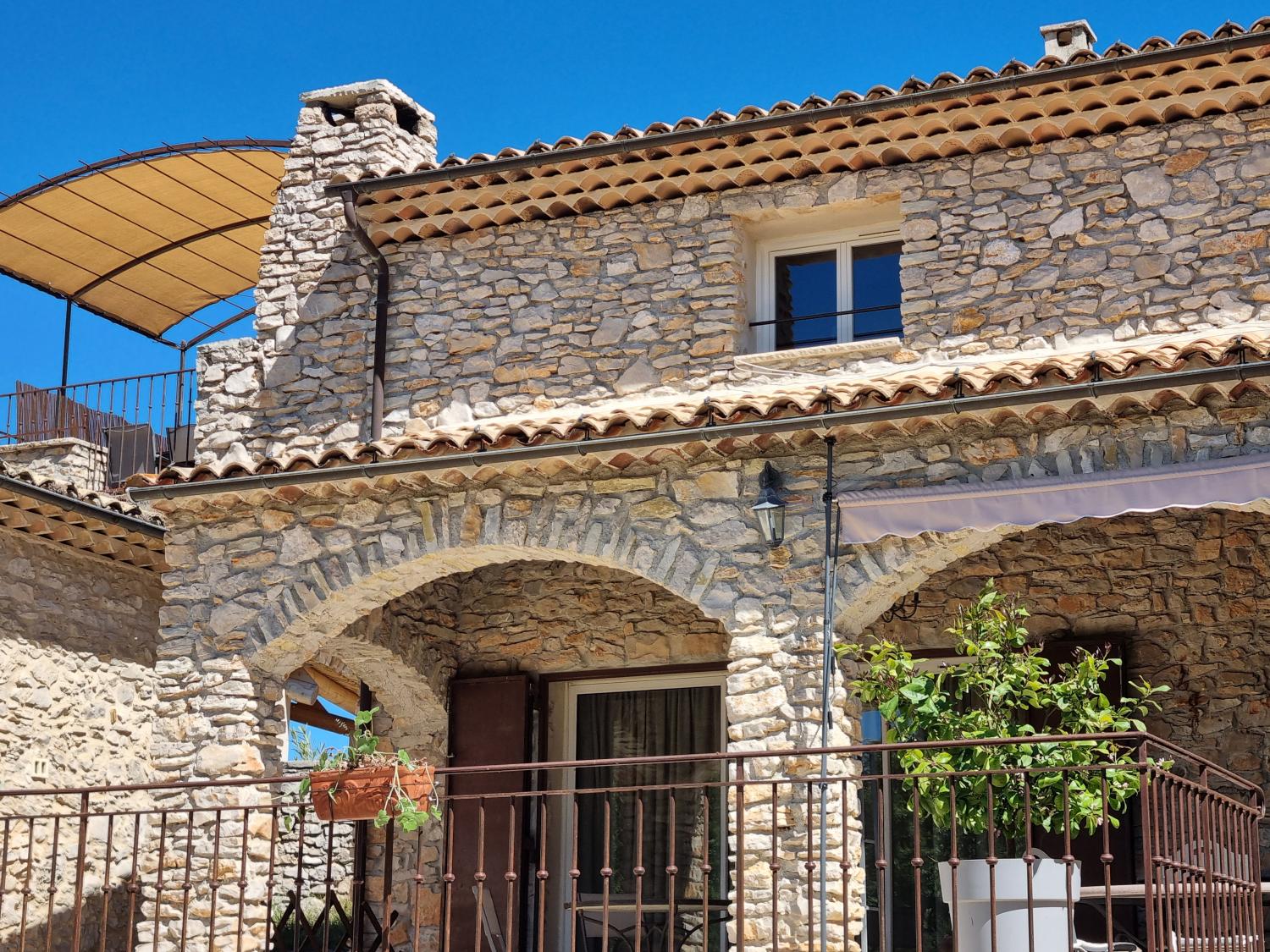  à vendre maison avec gîte Banon Alpes-de-Haute-Provence 54