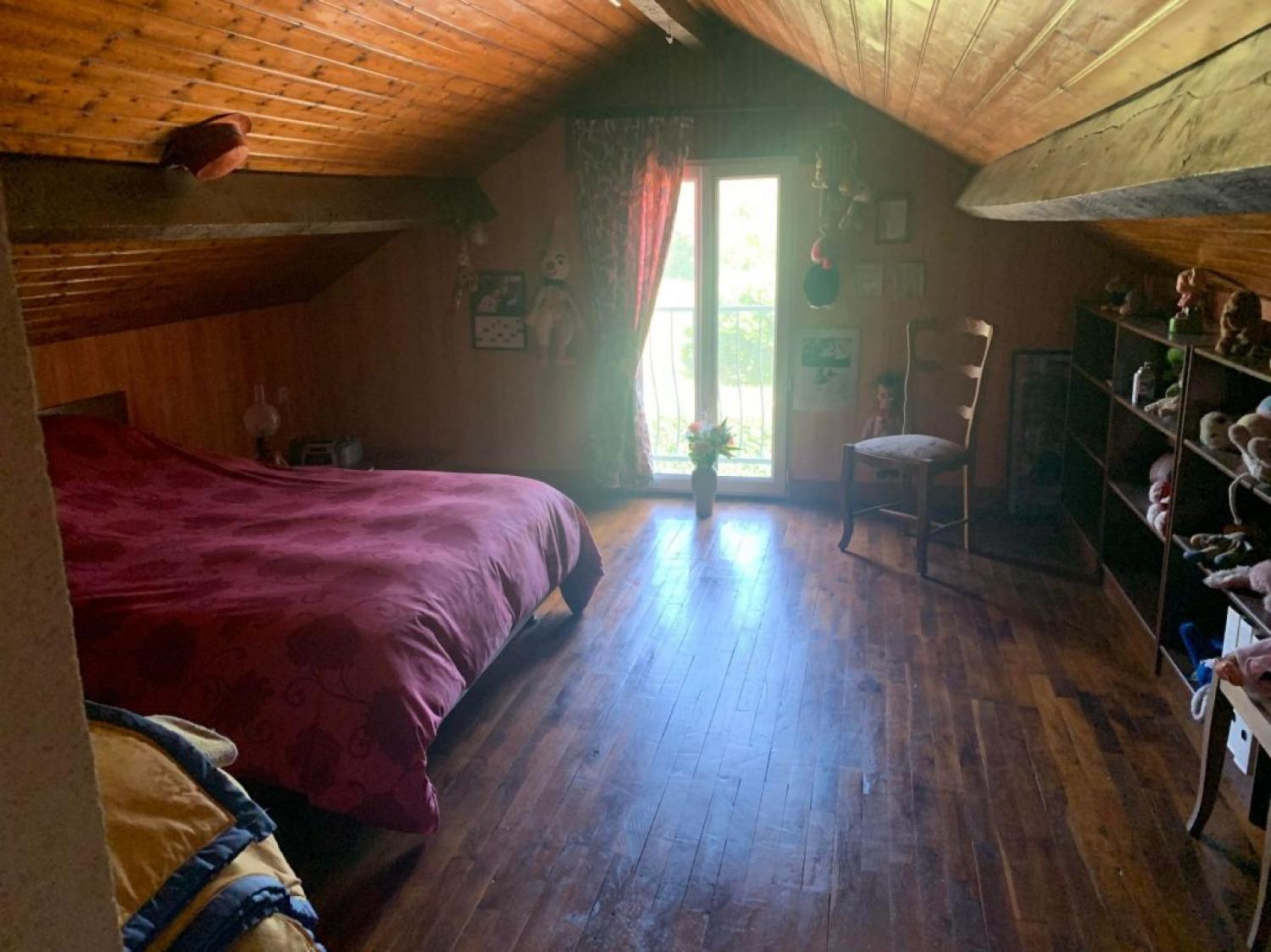  à vendre maison indépendant Peyrat-le-Château Haute-Vienne 16