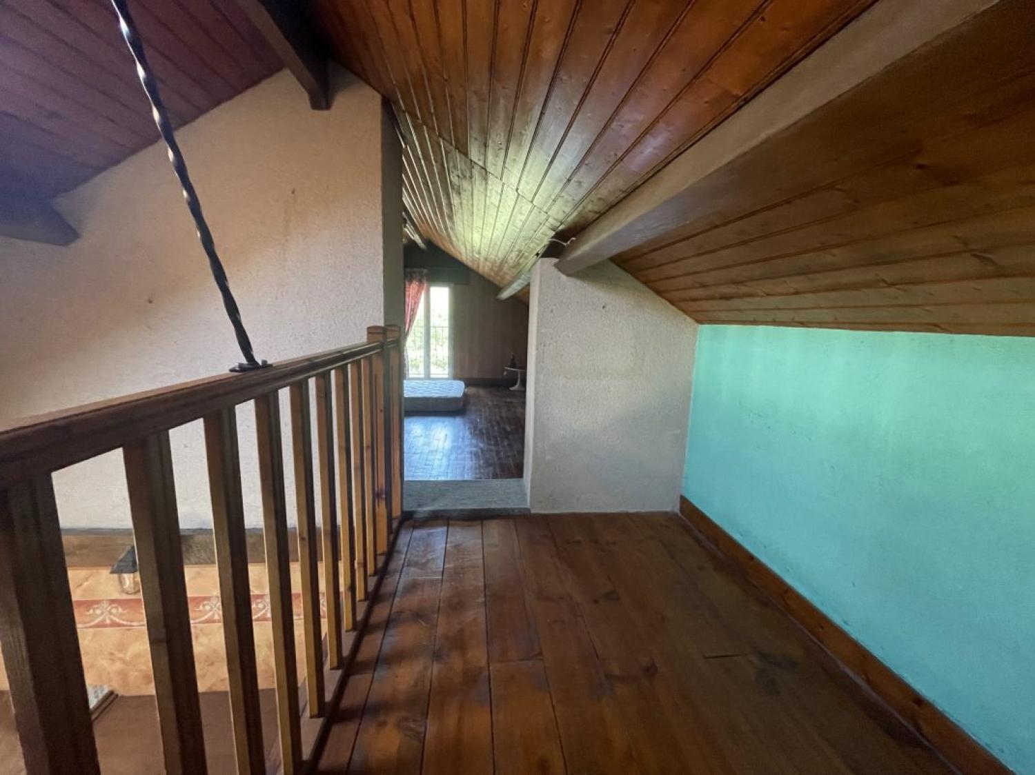  à vendre maison indépendant Peyrat-le-Château Haute-Vienne 15