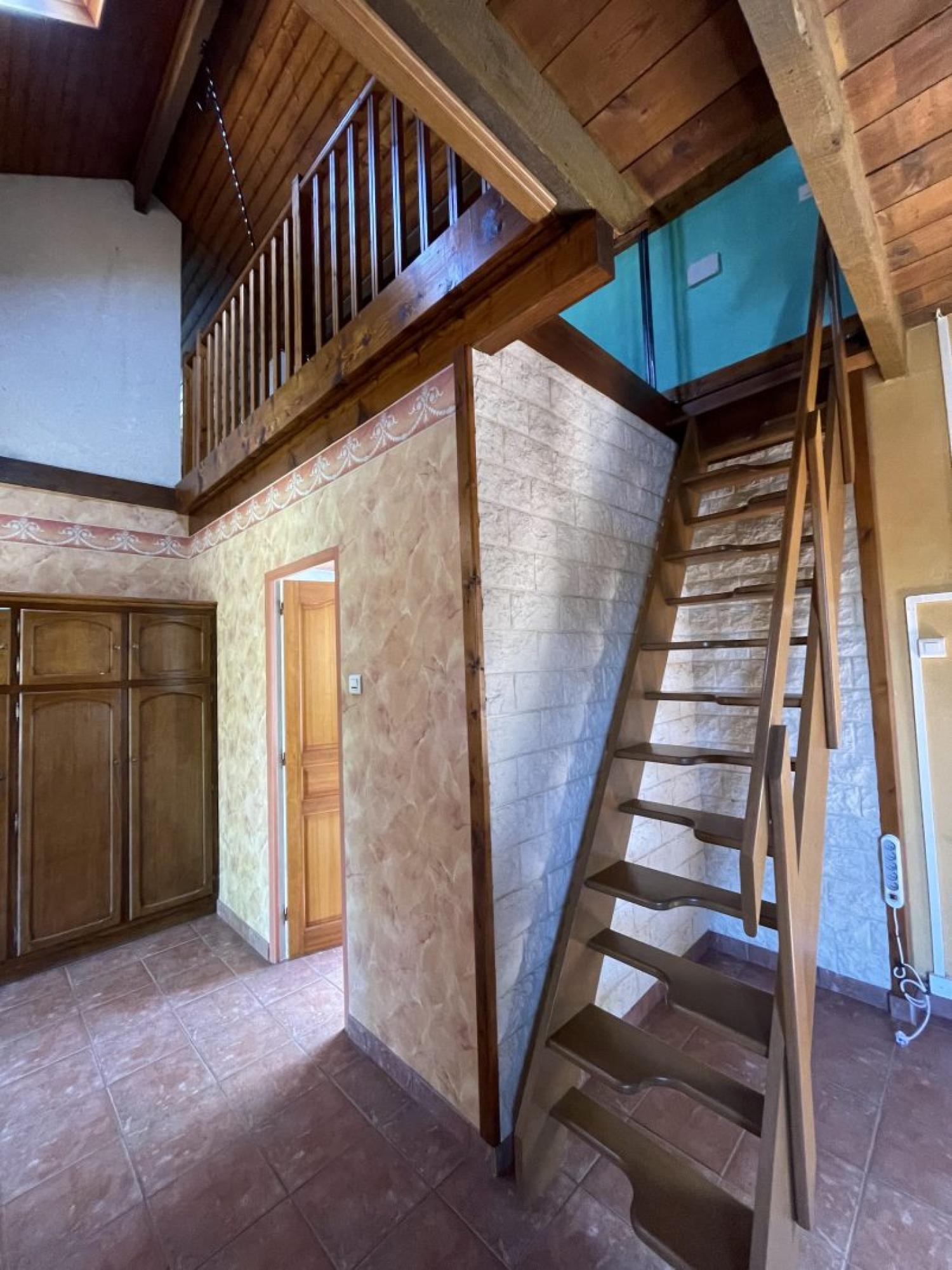  à vendre maison indépendant Peyrat-le-Château Haute-Vienne 14