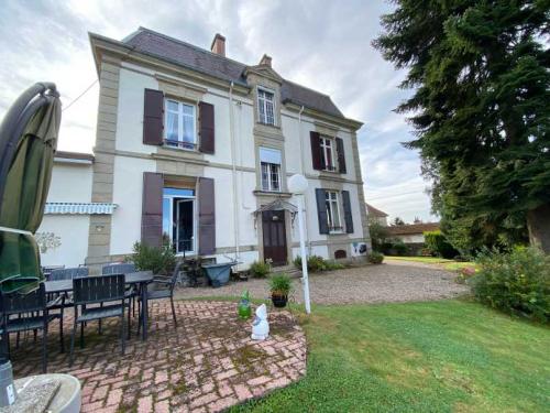  à vendre maison bourgeoise Monthureux-sur-Saône Vosges 48