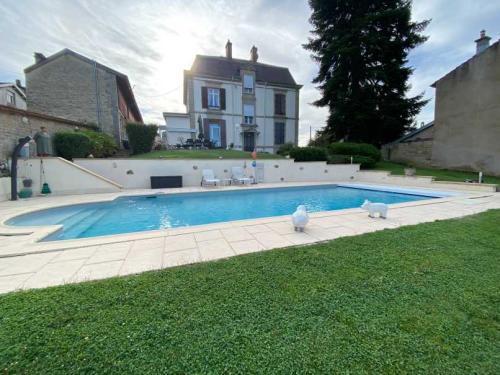  à vendre maison bourgeoise Monthureux-sur-Saône Vosges 11