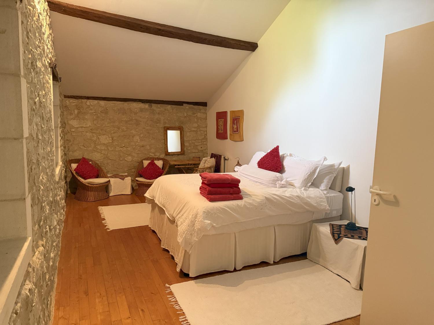  à vendre maison indépendant Cherval Dordogne 25