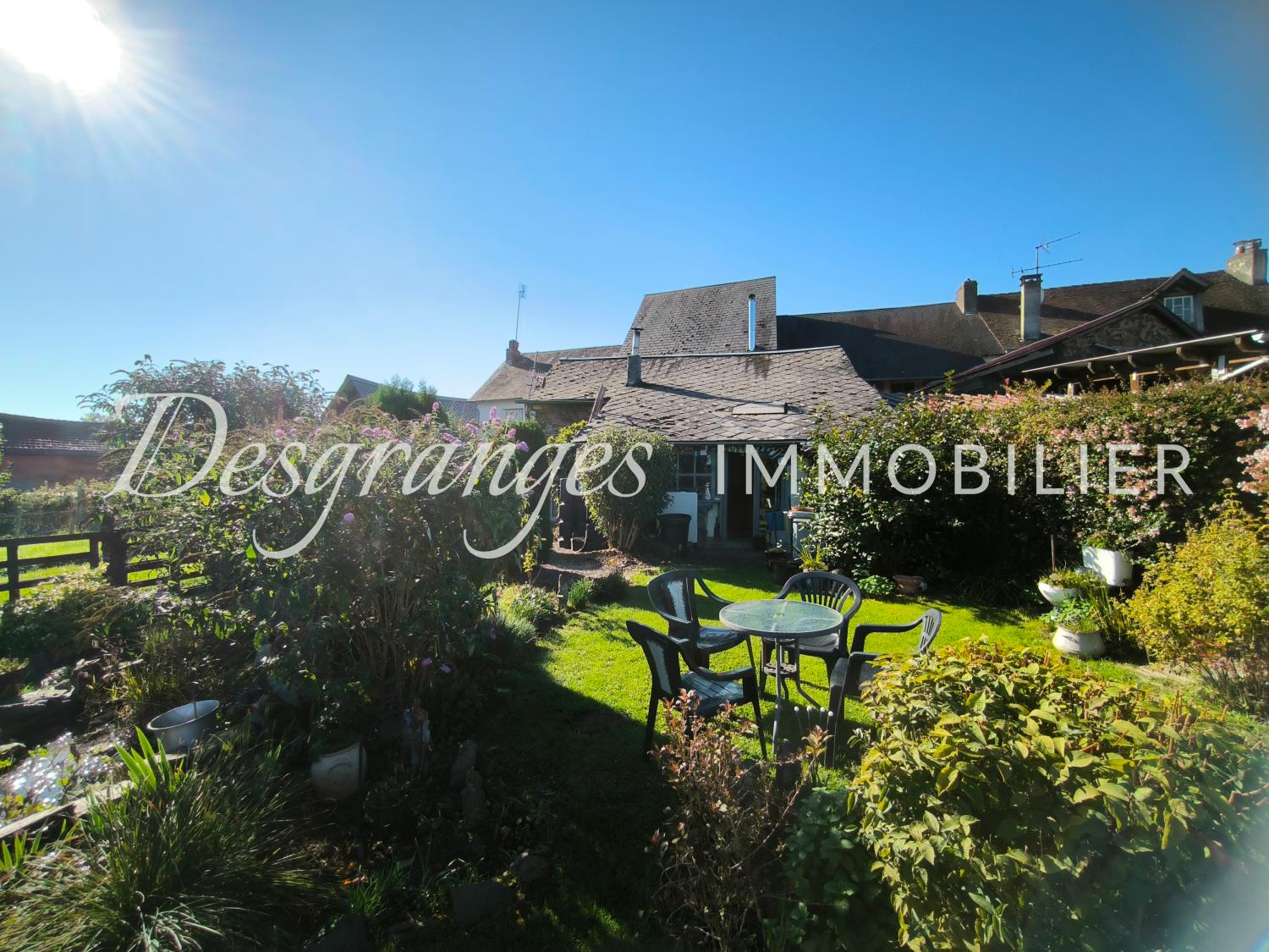  à vendre maison de village Payzac Dordogne 2