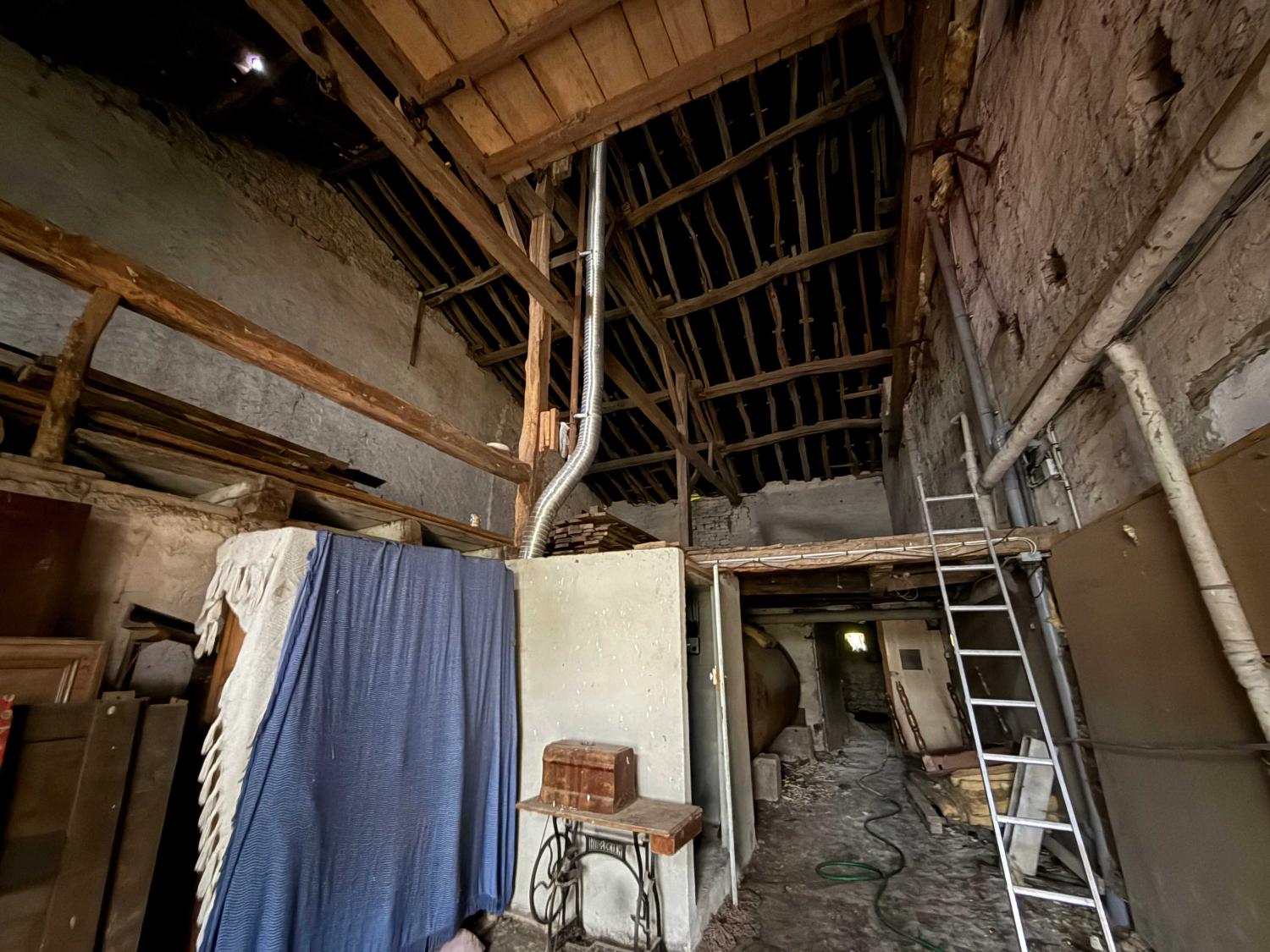 à vendre ferme de village Jussey Haute-Saône 26