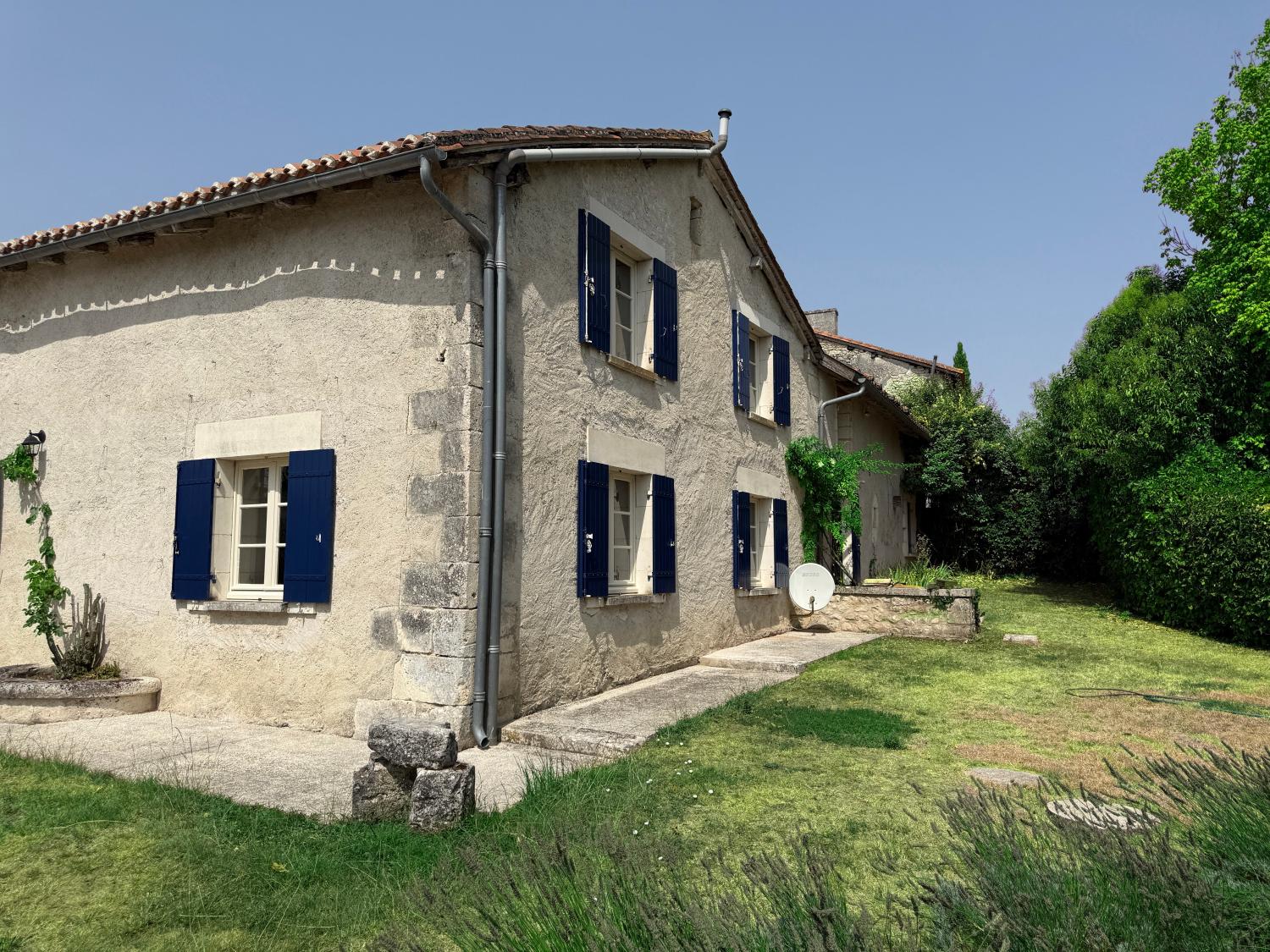  à vendre maison indépendant Cherval Dordogne 4