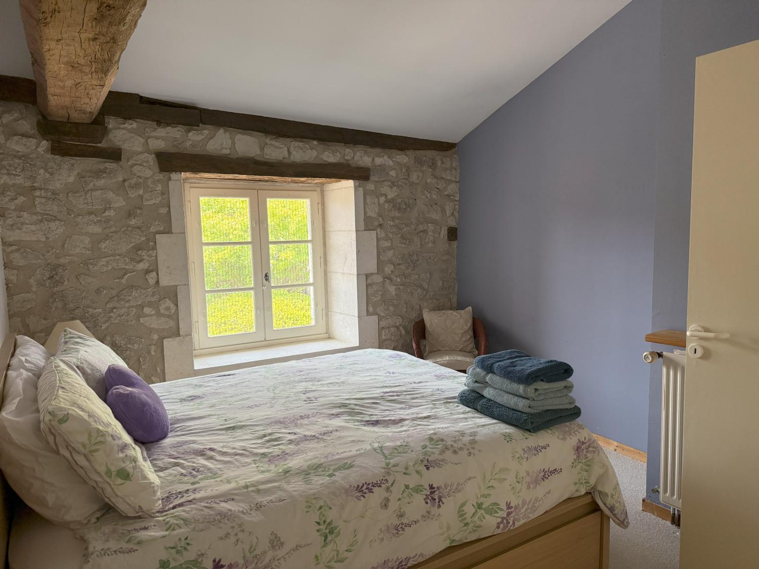  à vendre maison indépendant Cherval Dordogne 27