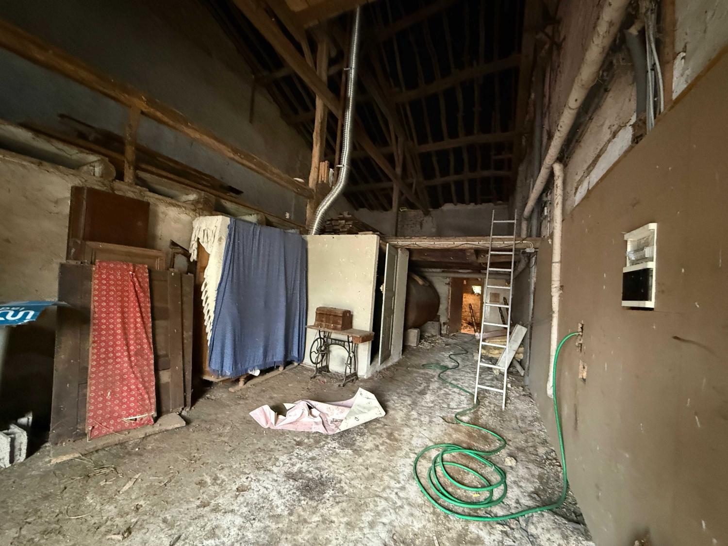 à vendre ferme de village Jussey Haute-Saône 23