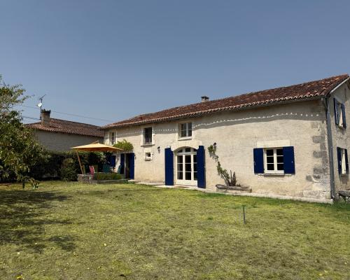Cherval Dordogne maison indépendant foto
