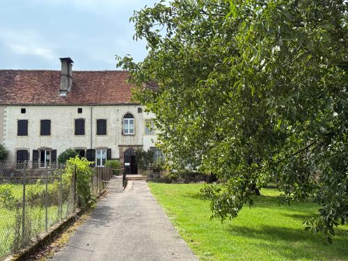 Châtillon-sur-Saône Vosges monastère foto
