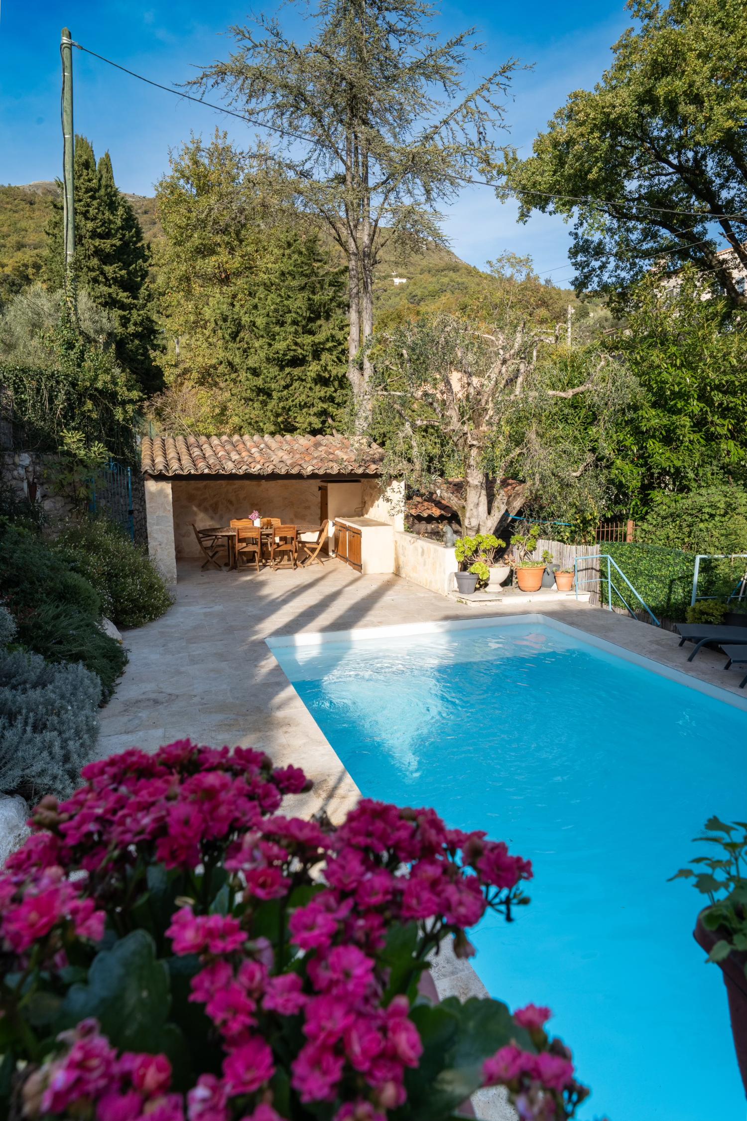  à vendre villa Tourette-sur-Loup Alpes-Maritimes 2
