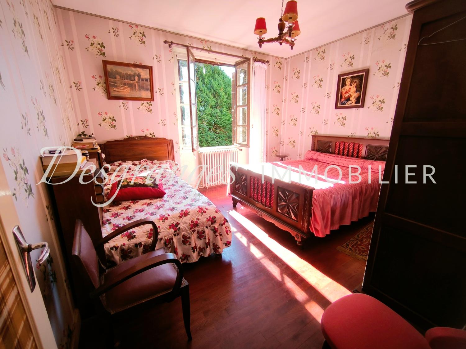  à vendre maison indépendant Génis Dordogne 5