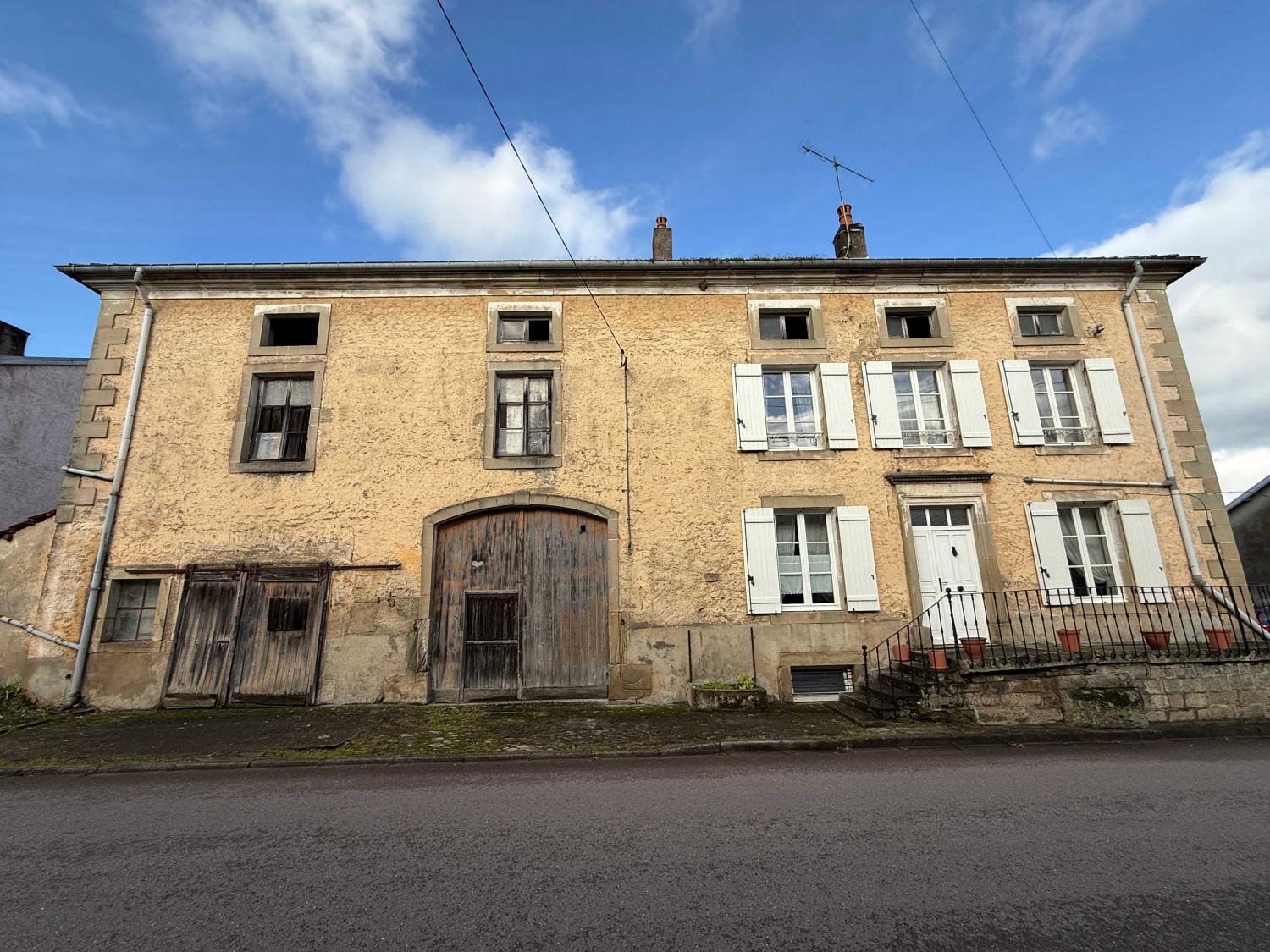 à vendre maison bourgeoise Monthureux-sur-Saône Vosges 34