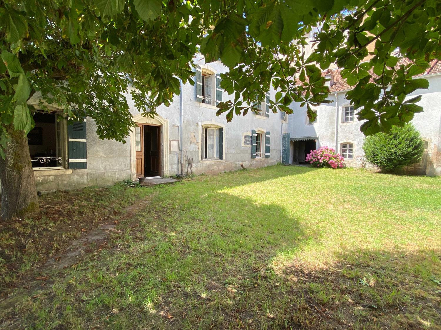 à vendre maison bourgeoise Monthureux-sur-Saône Vosges 29