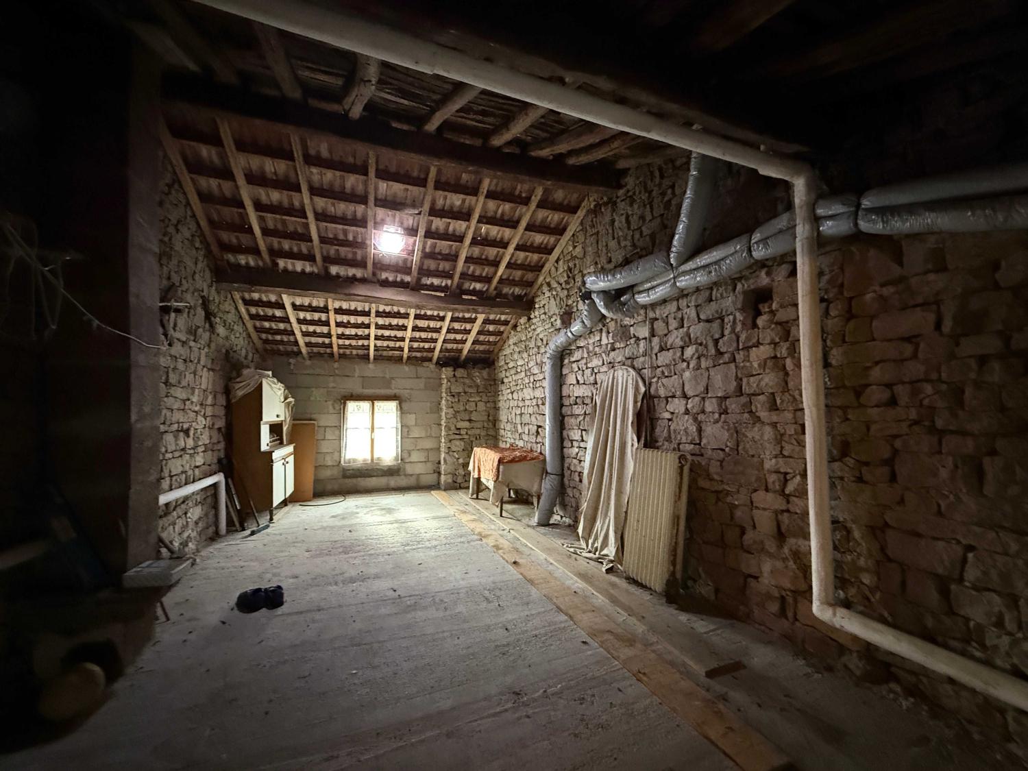  à vendre maison de village Enfonvelle Haute-Marne 17