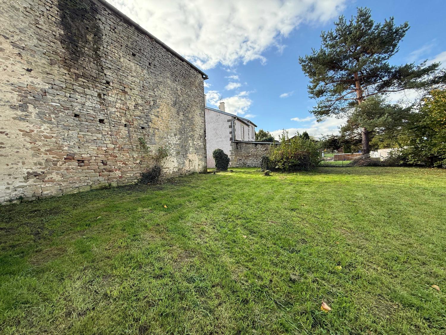 à vendre maison bourgeoise Monthureux-sur-Saône Vosges 29