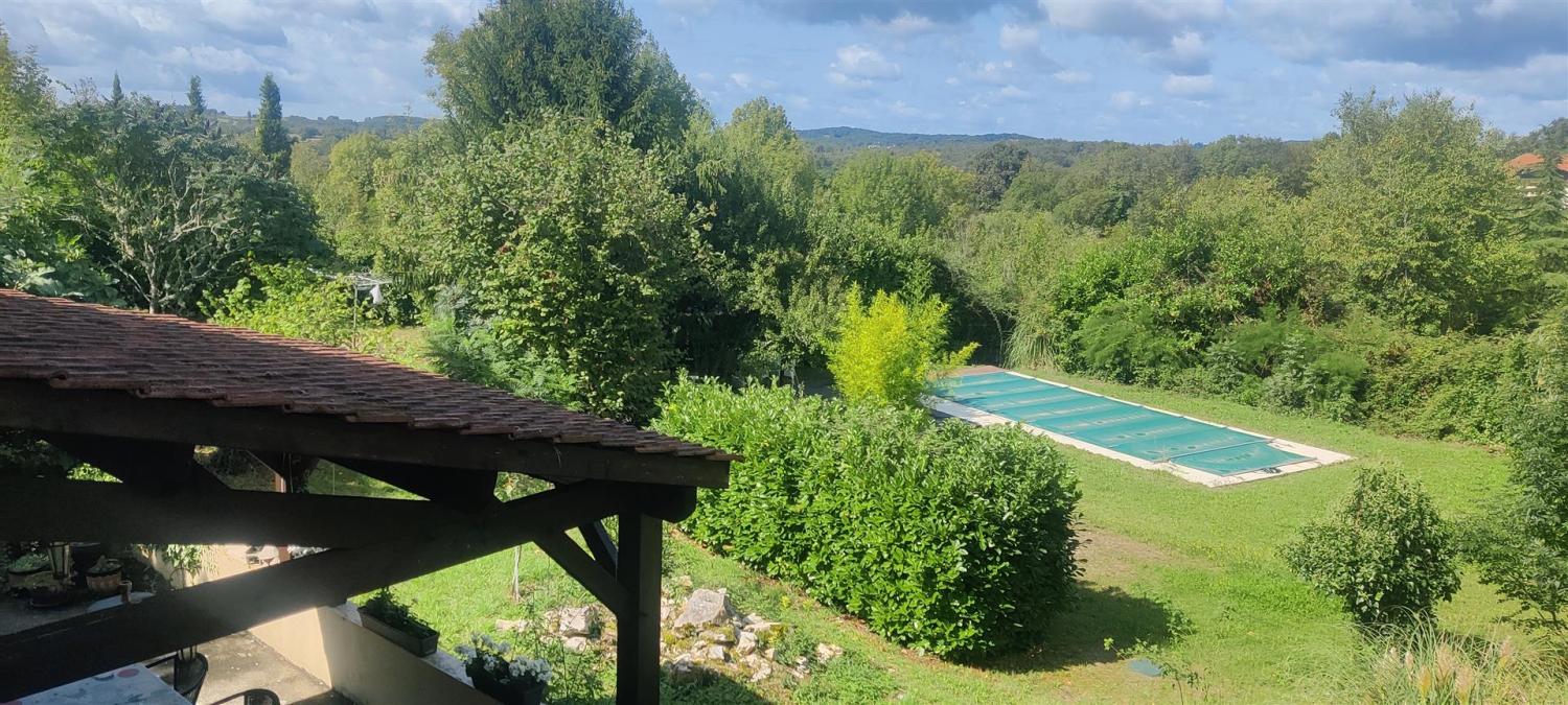  à vendre maison indépendant Nadillac Lot 30