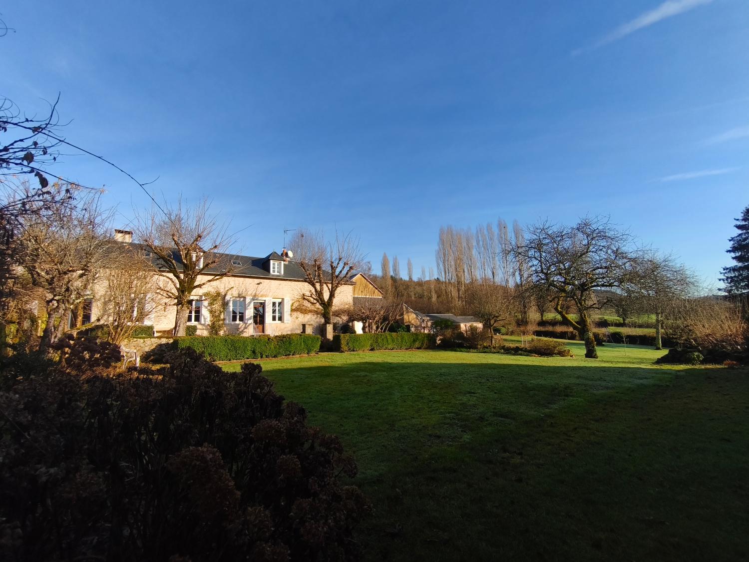 à vendre maison indépendant Chaumard Nièvre 1