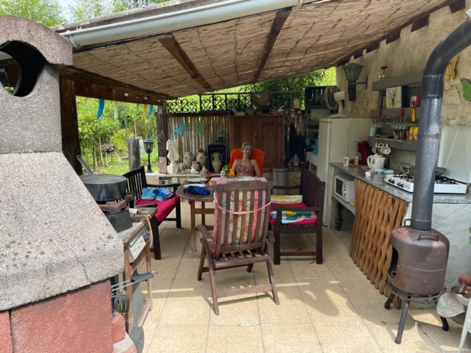  à vendre maison avec gîte Puy-l'Évêque Lot 8