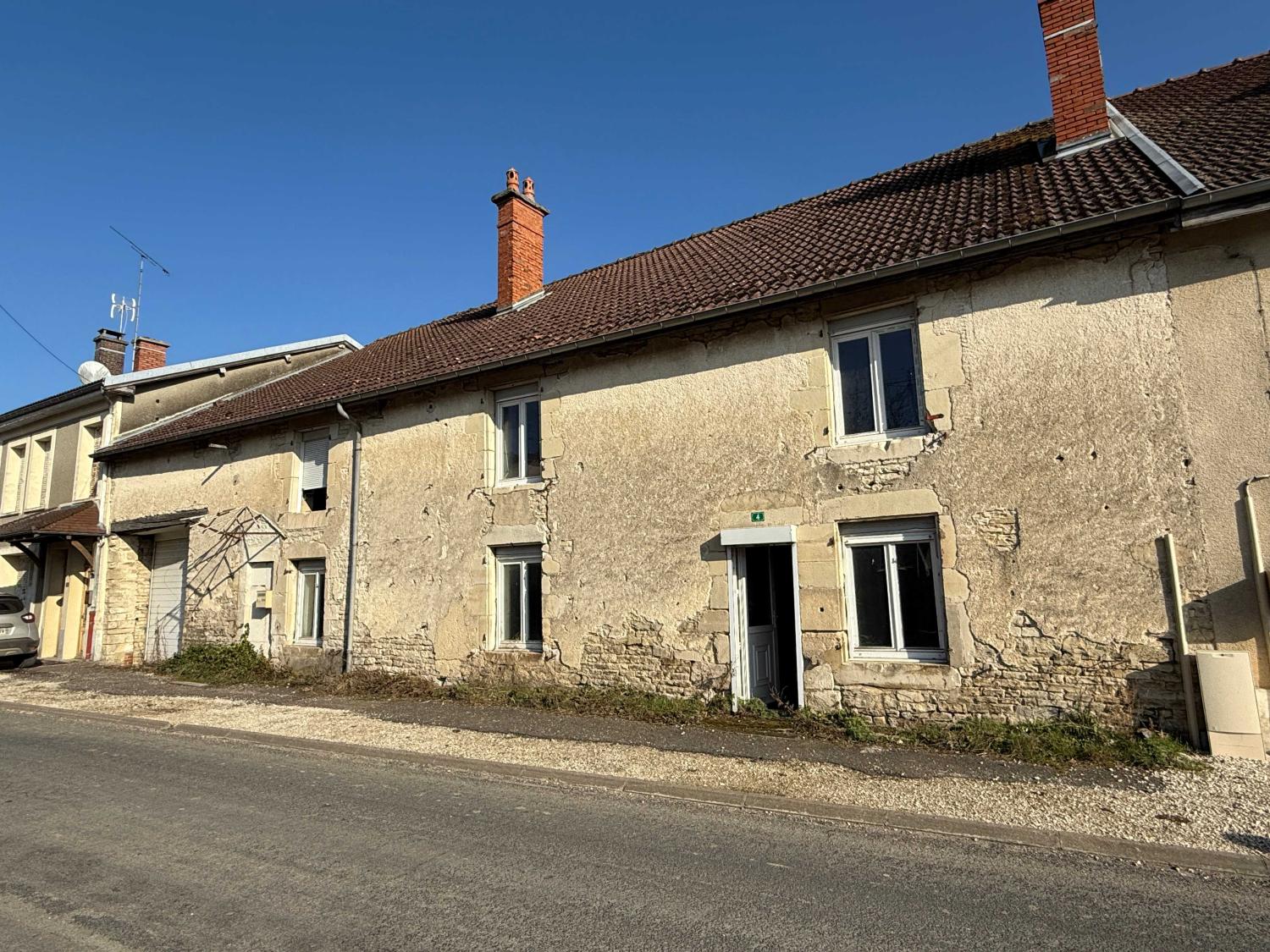  à vendre ferme de village Châteauvillain Haute-Marne 2