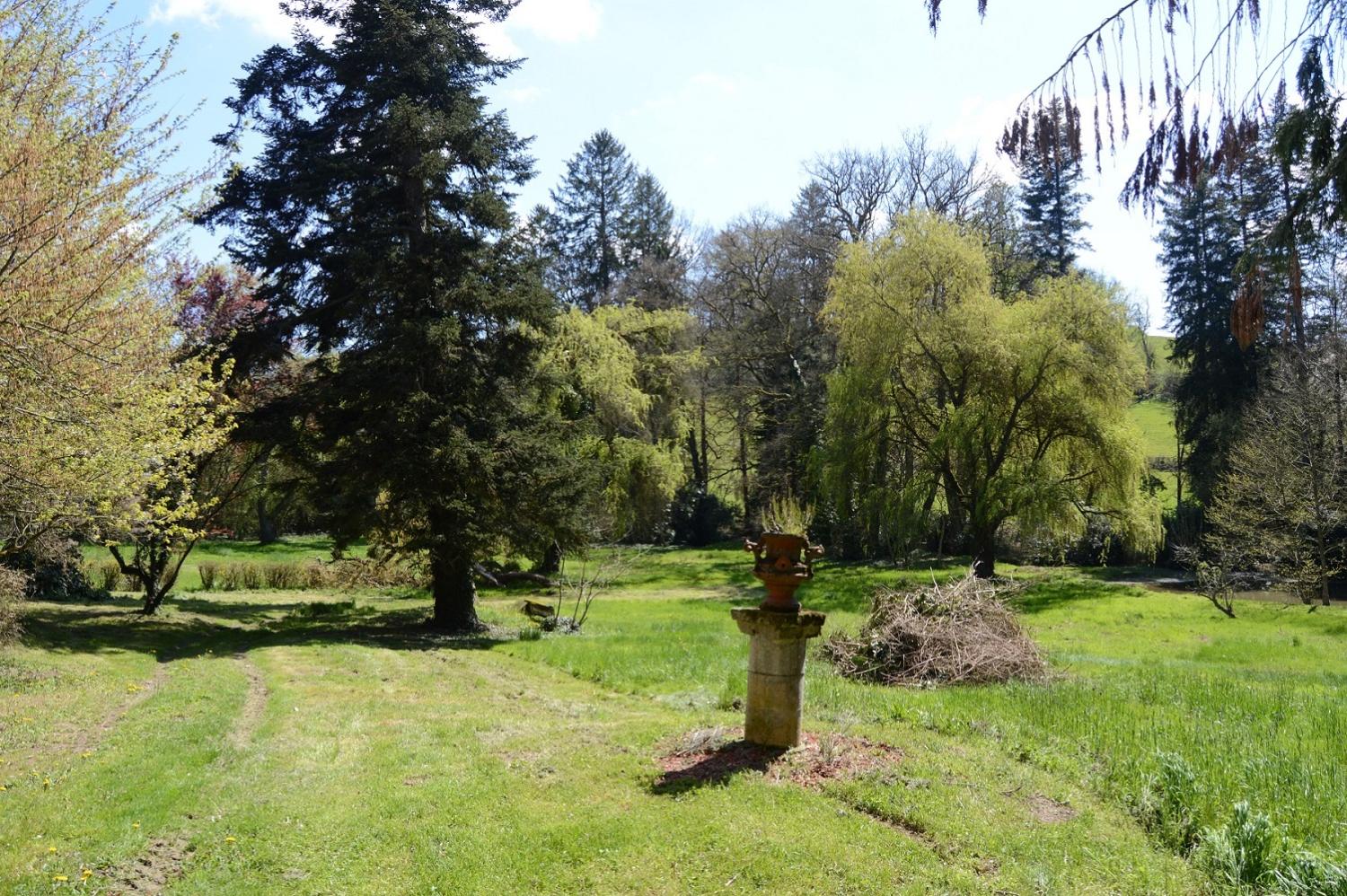  à vendre maison bourgeoise La Chapelle-sous-Uchon Saône-et-Loire 4