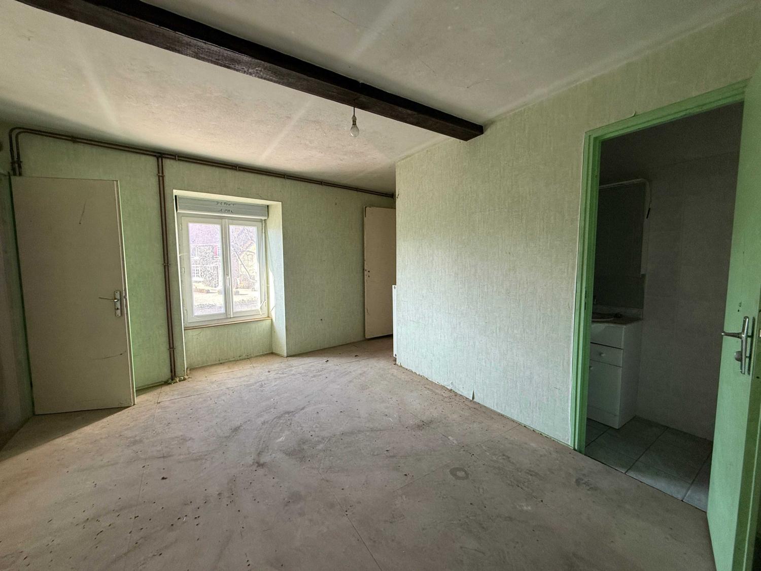  à vendre ferme de village Châteauvillain Haute-Marne 25