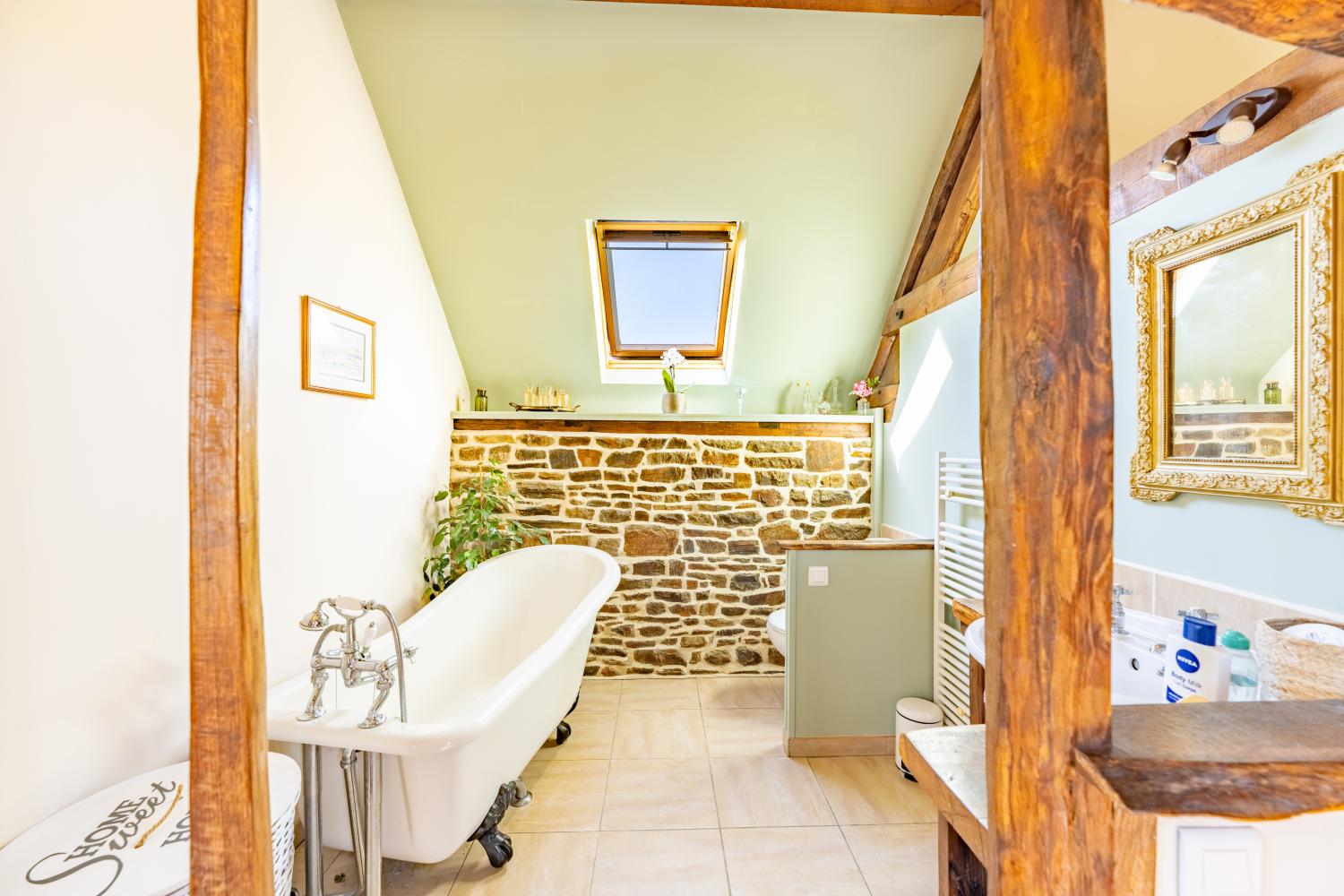  à vendre maison avec gîte Saint-Martin-de-Landelles Manche 12