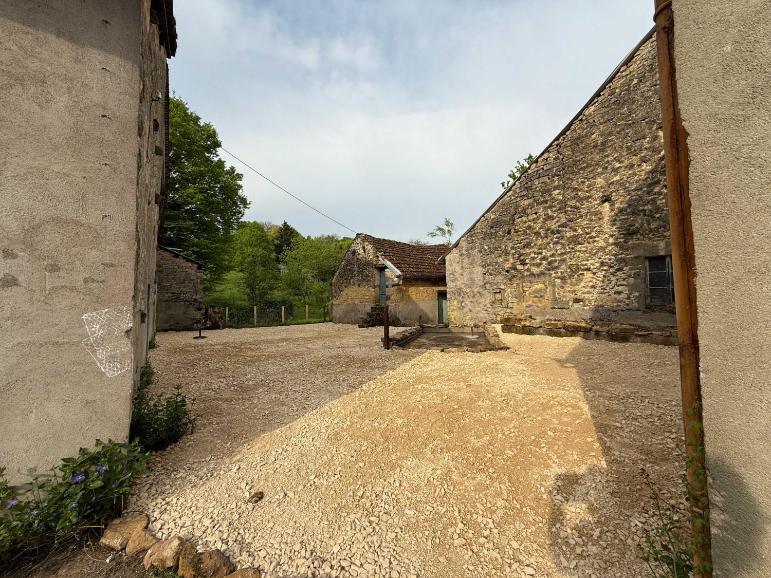 à vendre ferme de village Rosières-sur-Mance Haute-Saône 22