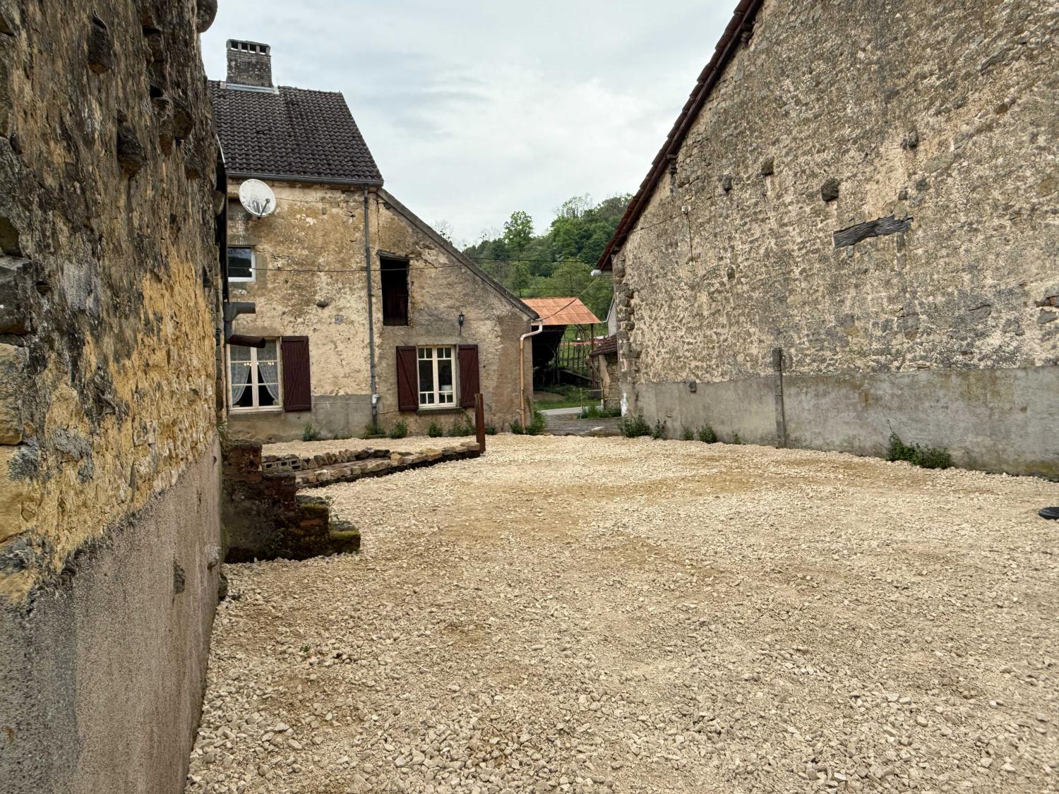  à vendre ferme de village Rosières-sur-Mance Haute-Saône 27