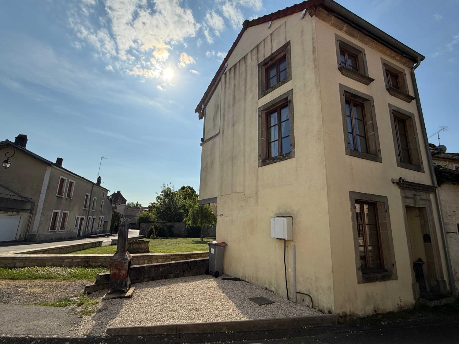  à vendre maison de village Melay Haute-Marne 1
