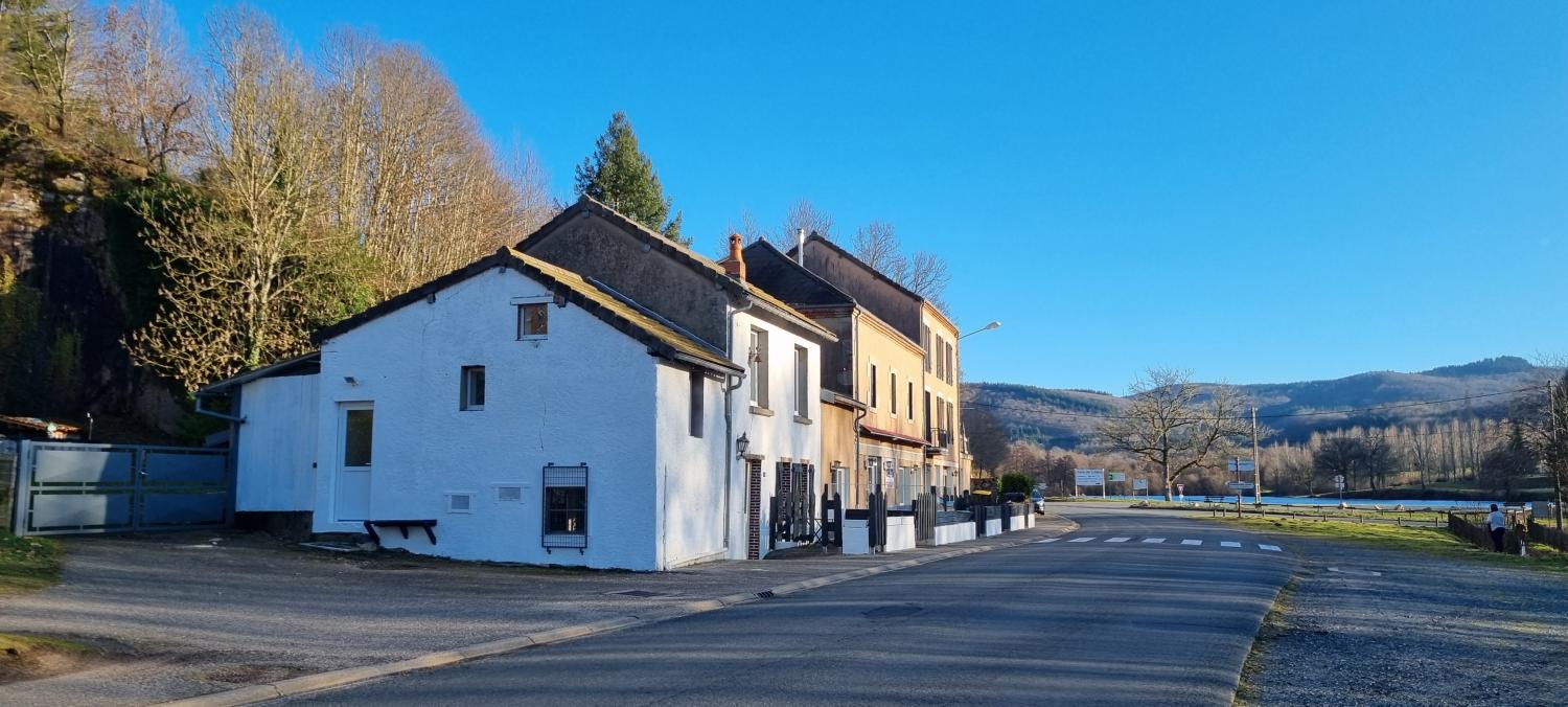  à vendre gîtes/ chambres d'hôtes Le Mayet-de-Montagne Allier 11