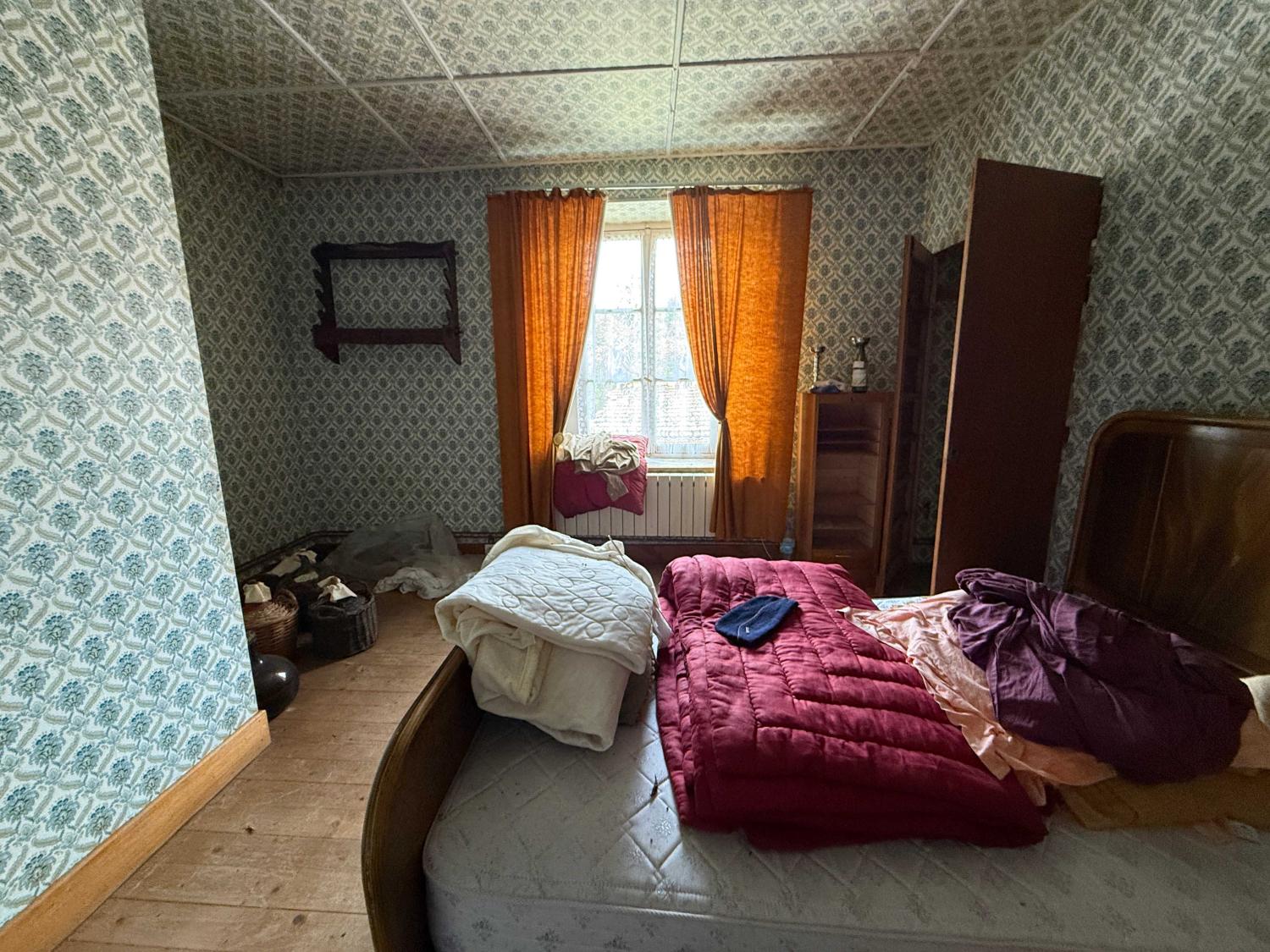  à vendre ferme de village Confracourt Haute-Saône 17