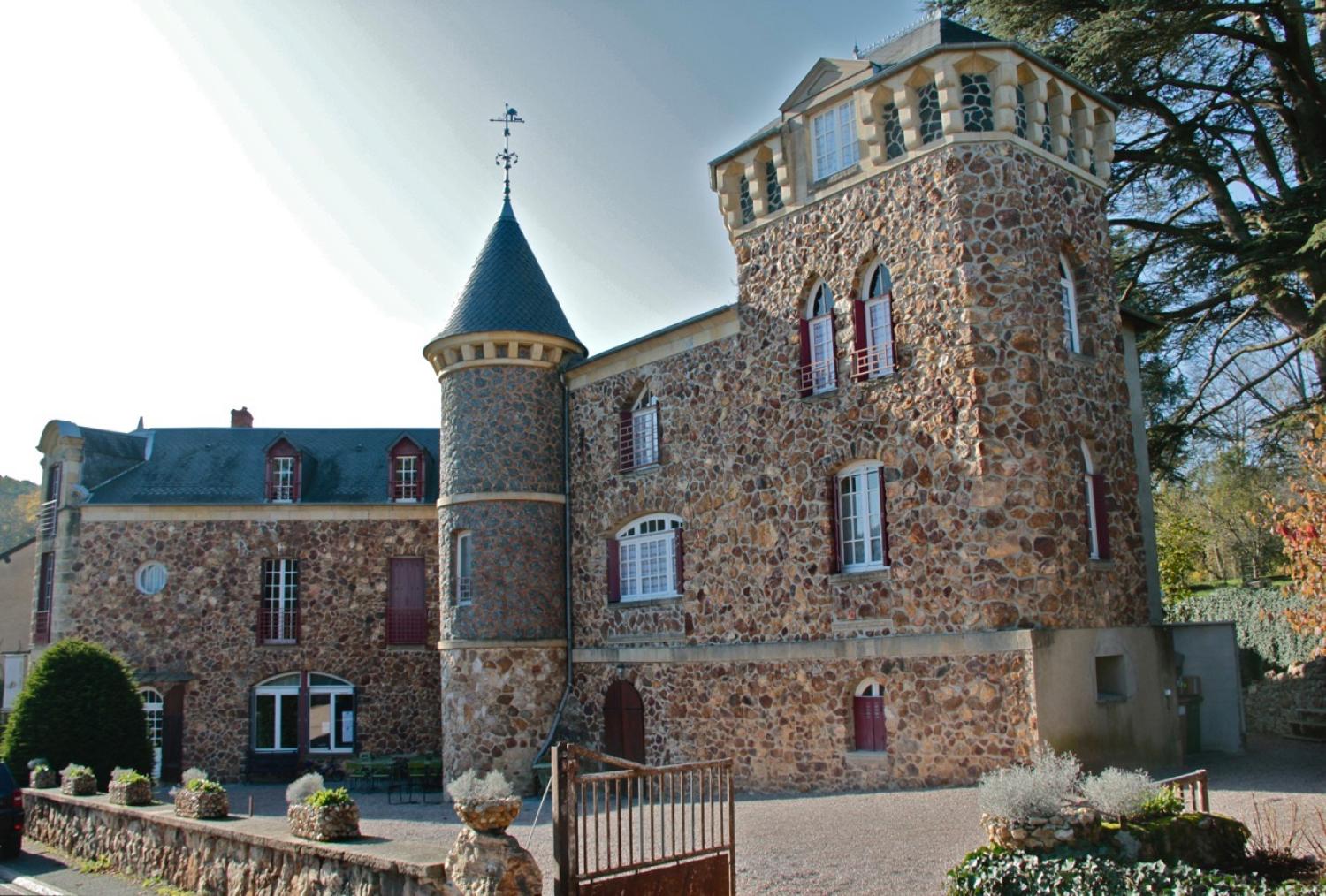  à vendre château Saint-Honoré-Les-Bains Nièvre 1