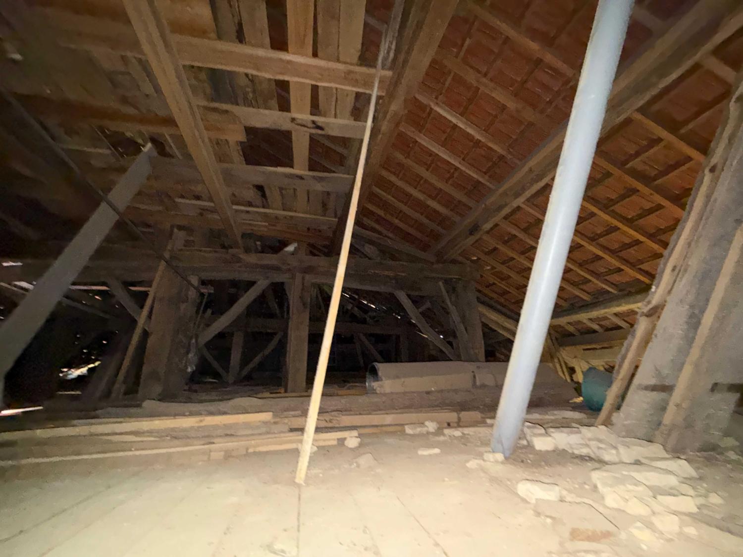  à vendre ferme de village Confracourt Haute-Saône 31