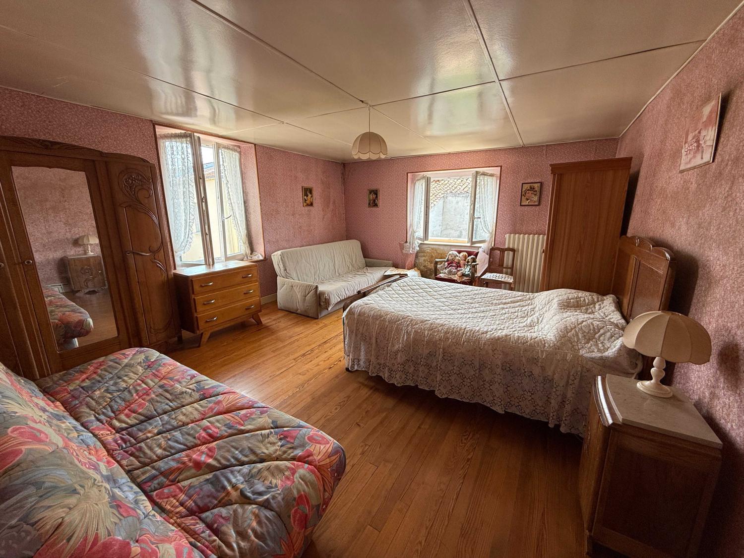  à vendre ferme de village Voisey Haute-Marne 24