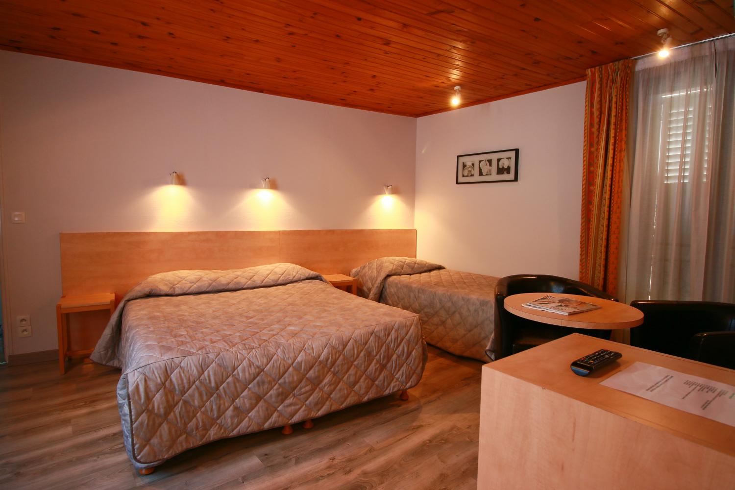  à vendre hotel Bagnères-de-Luchon Haute-Garonne 8