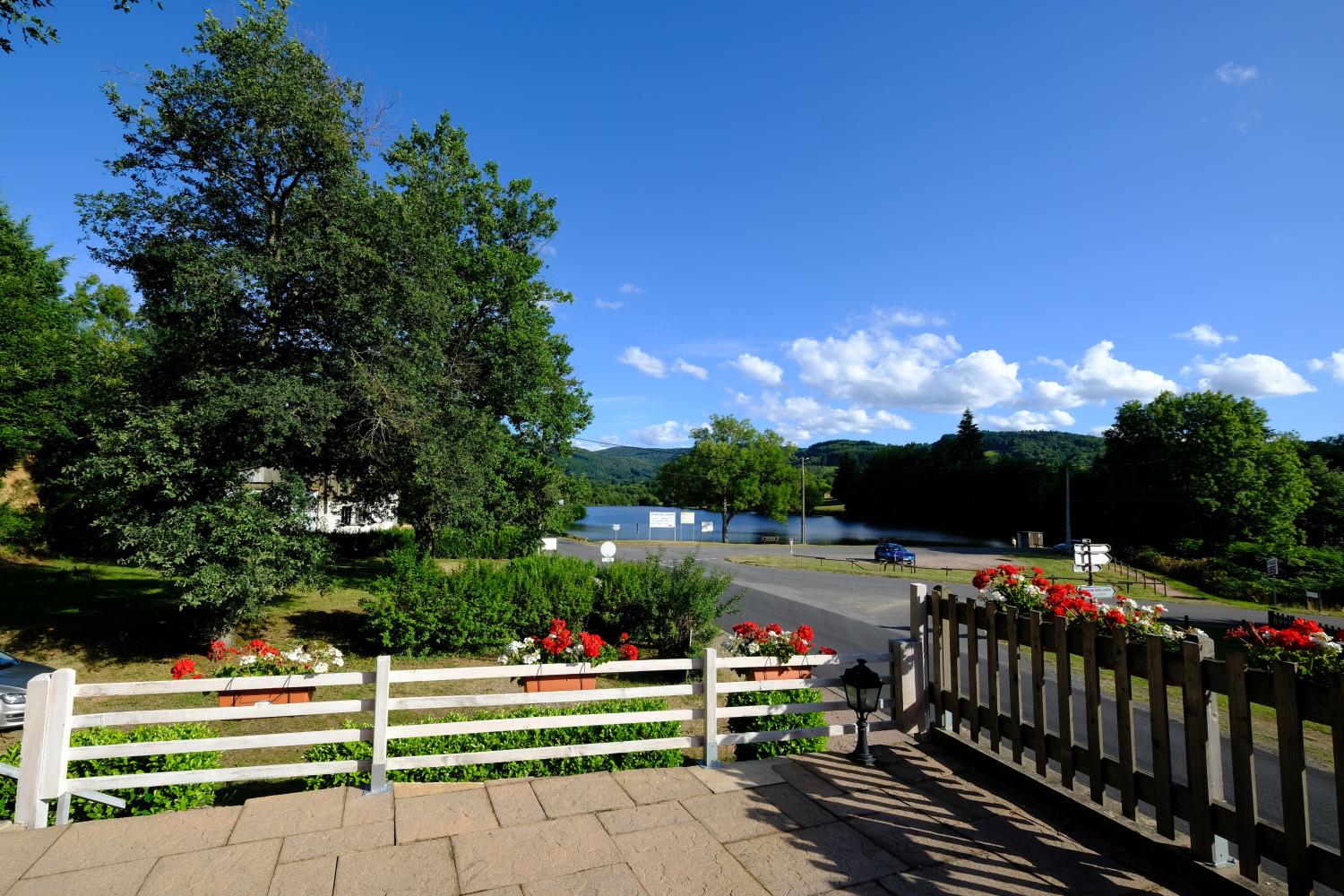  à vendre gîtes/ chambres d'hôtes Le Mayet-de-Montagne Allier 15